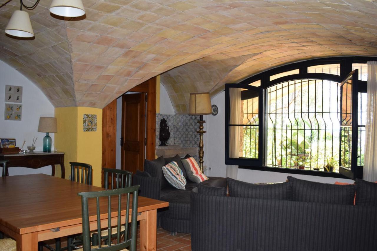 安科拉巴拉酒店 Roda de Bará 外观 照片