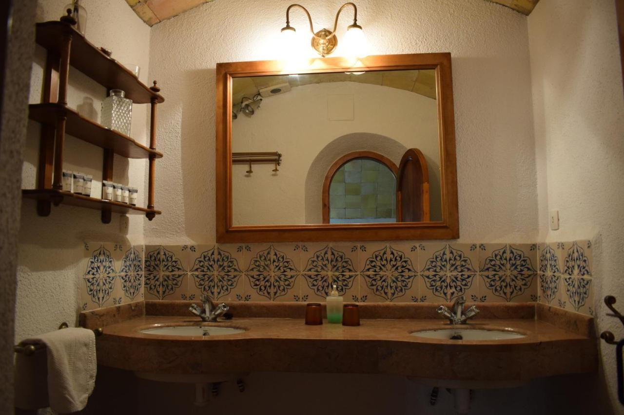 安科拉巴拉酒店 Roda de Bará 外观 照片